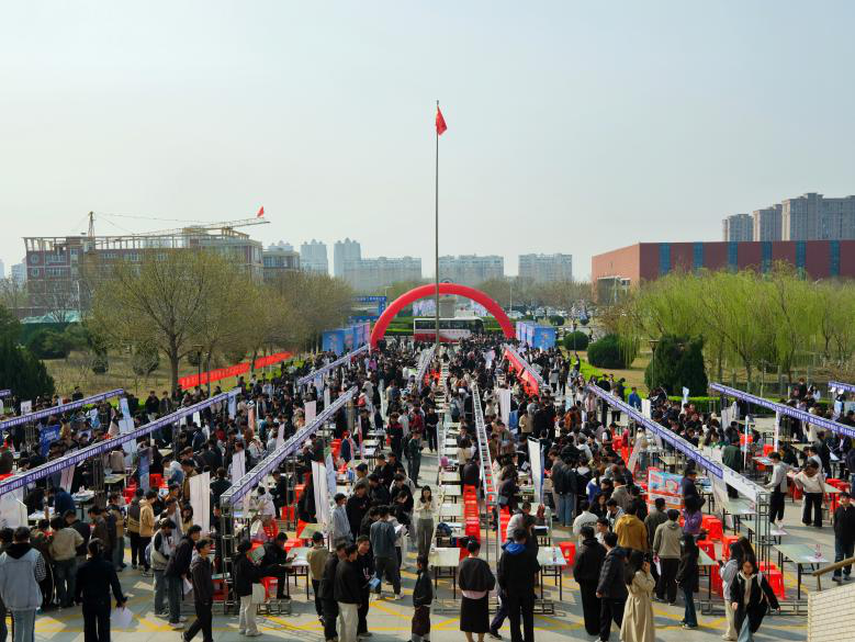 987D4